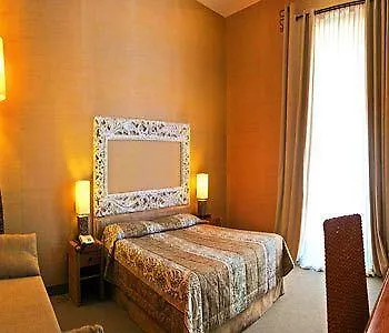 Flaminia 4*